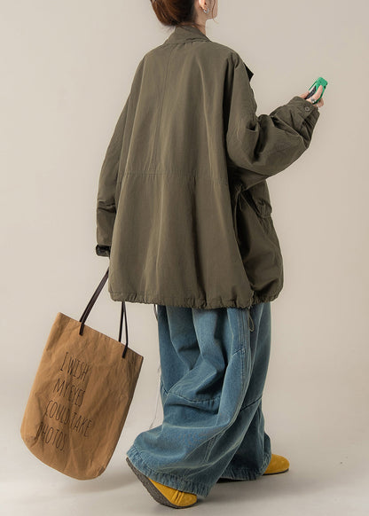 Effortlessly Elegant Jacket with a Timeless Design