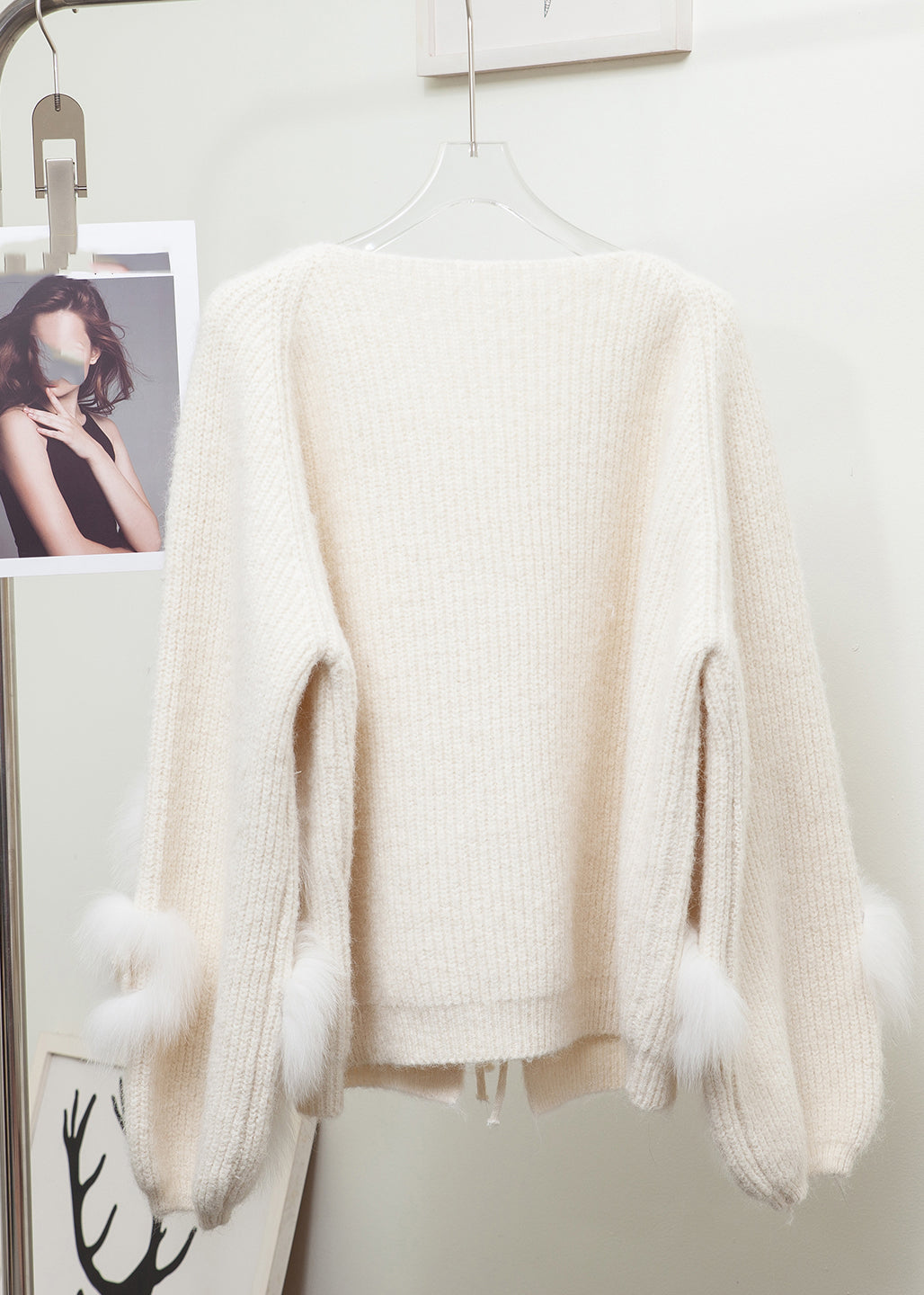 Gracefully Styled Cardigan for Any Occasion
