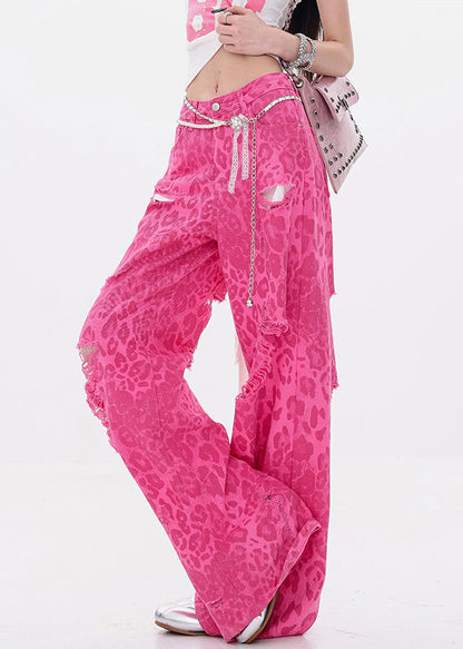 Well Tailored Pants with a Graceful Silhouette