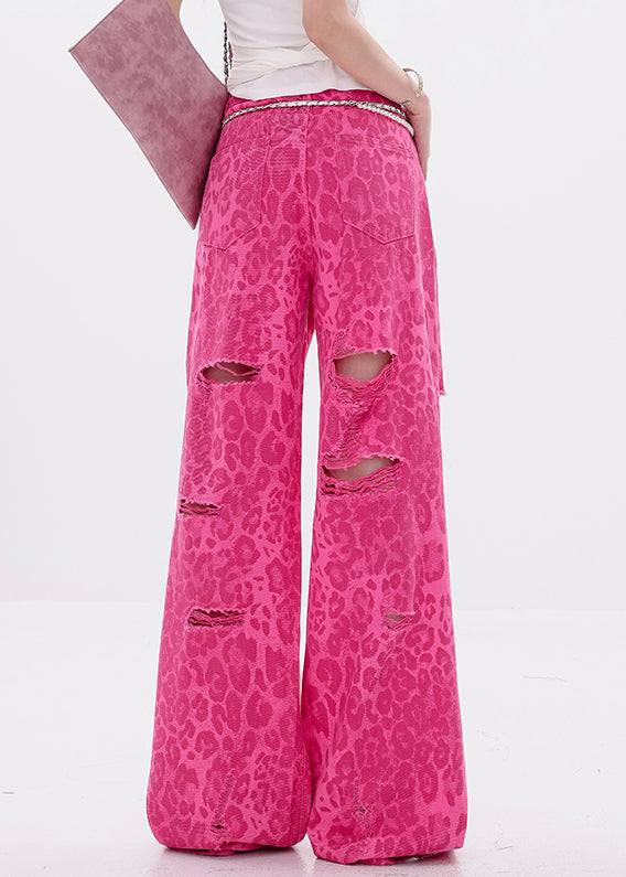 Well Tailored Pants with a Graceful Silhouette