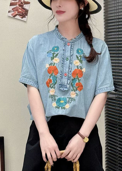 Effortlessly Elegant Blouse with a Timeless Design