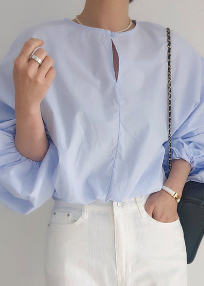 Effortlessly Elegant Shirt with a Timeless Design