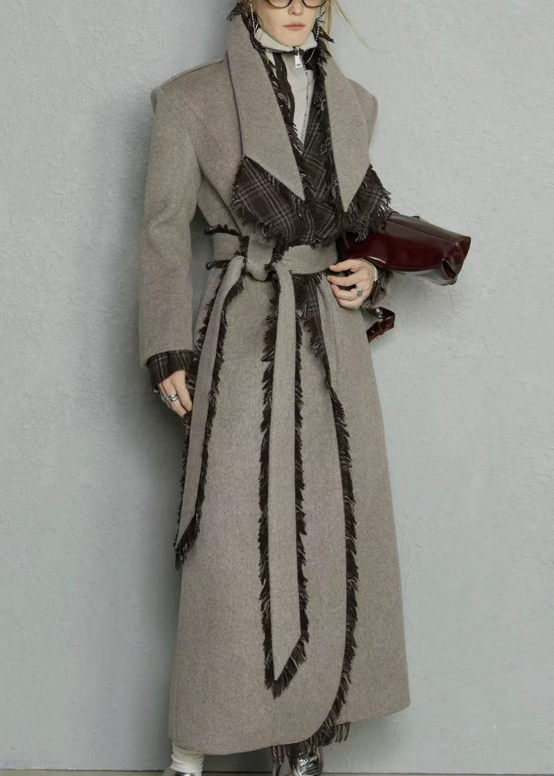 Classic Vintage Coat with a Flattering Fit