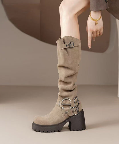 Graceful Orthopedic Boots for Modern Look
