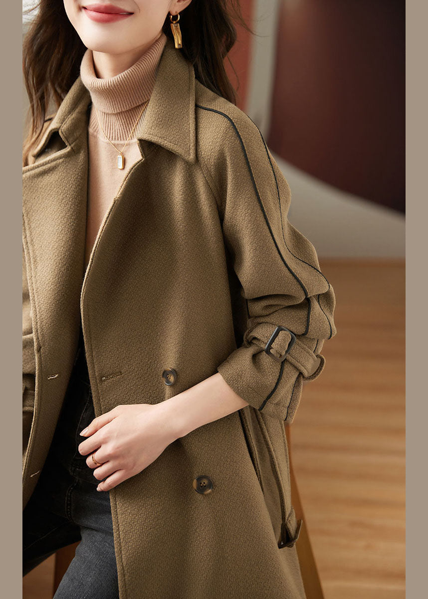 Elegantly Styled Coat for Everyday Wear