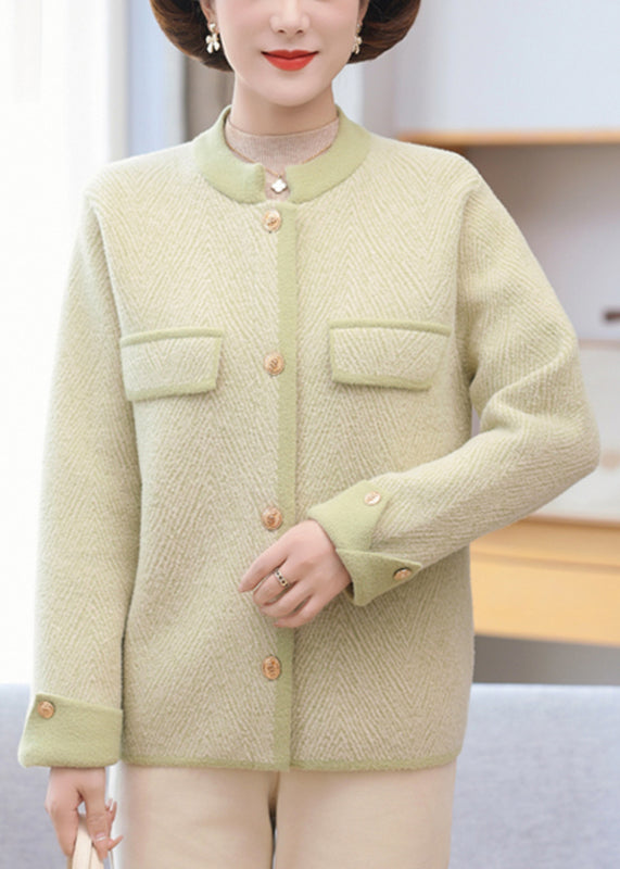 Beautifully Crafted Cardigan in a Classic Style