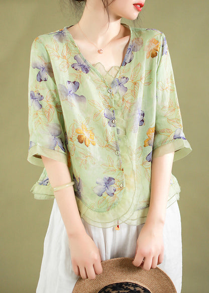 Polished Shirt with an Effortless Classic Look