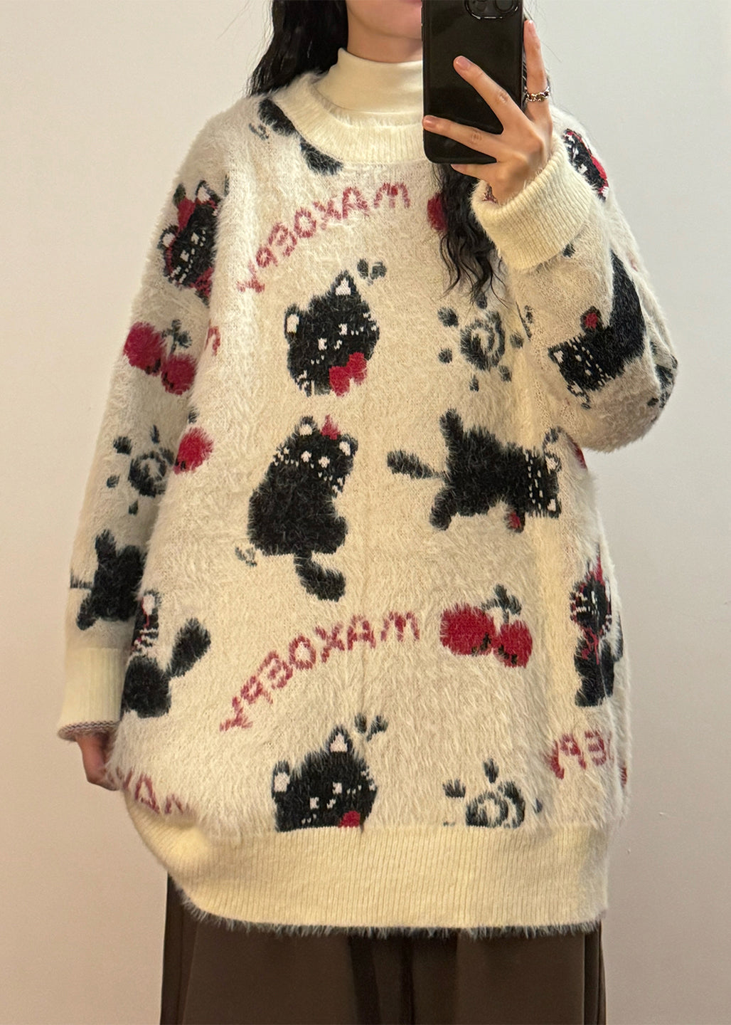 Classic Vintage Sweater with a Flattering Fit