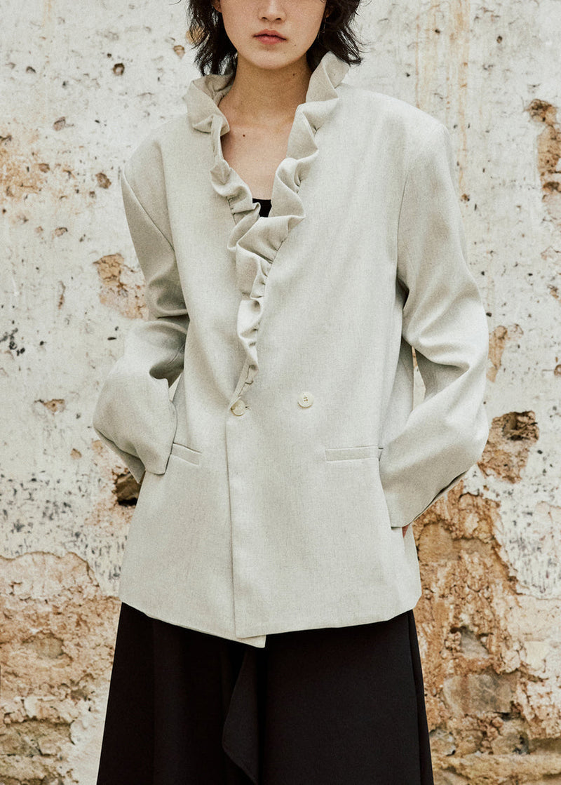Elegantly Styled Coat for Everyday Wear