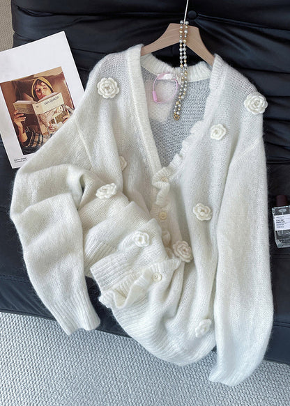 Gracefully Styled Cardigan for Any Occasion