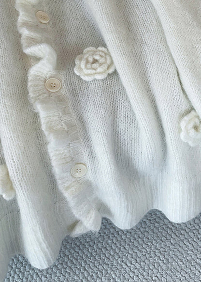 Gracefully Styled Cardigan for Any Occasion