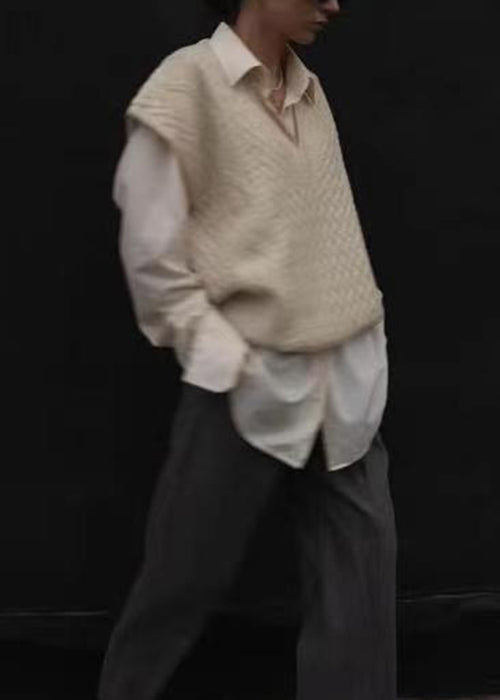Elegantly Styled Coat for Everyday Wear