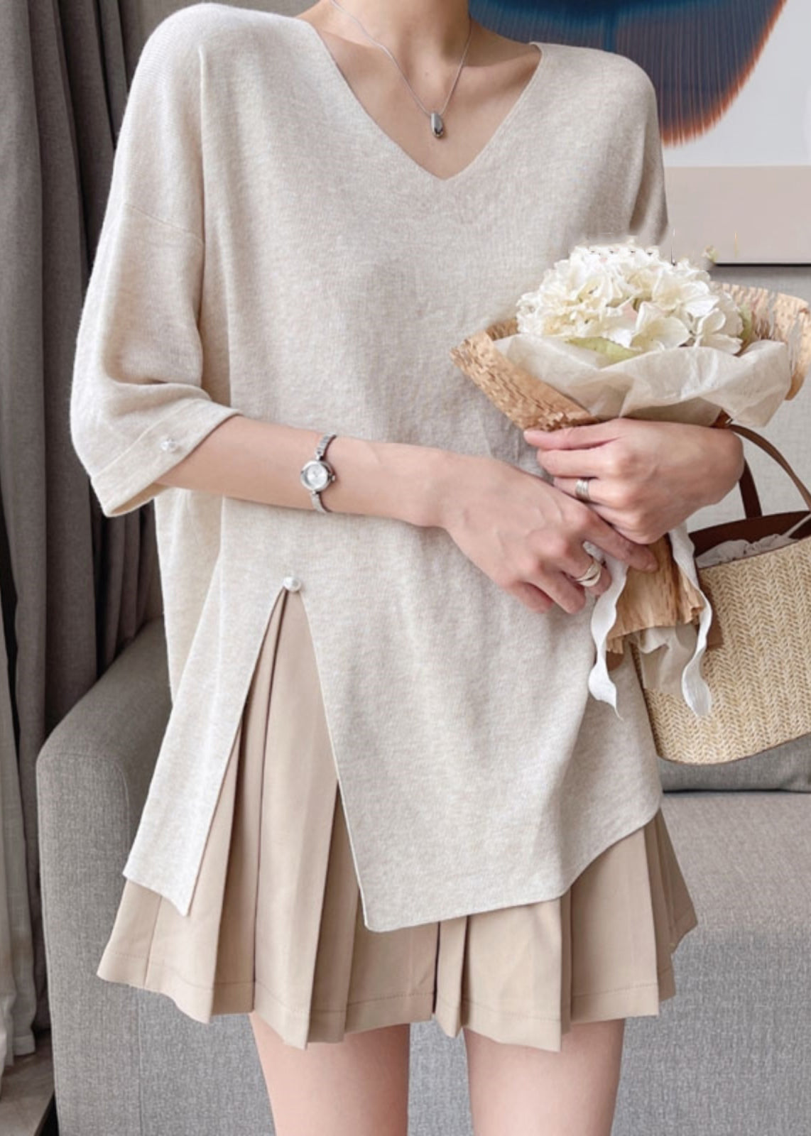 Well Tailored Top with a Graceful Silhouette