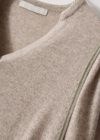 Effortlessly Elegant Pullover with a Timeless Design