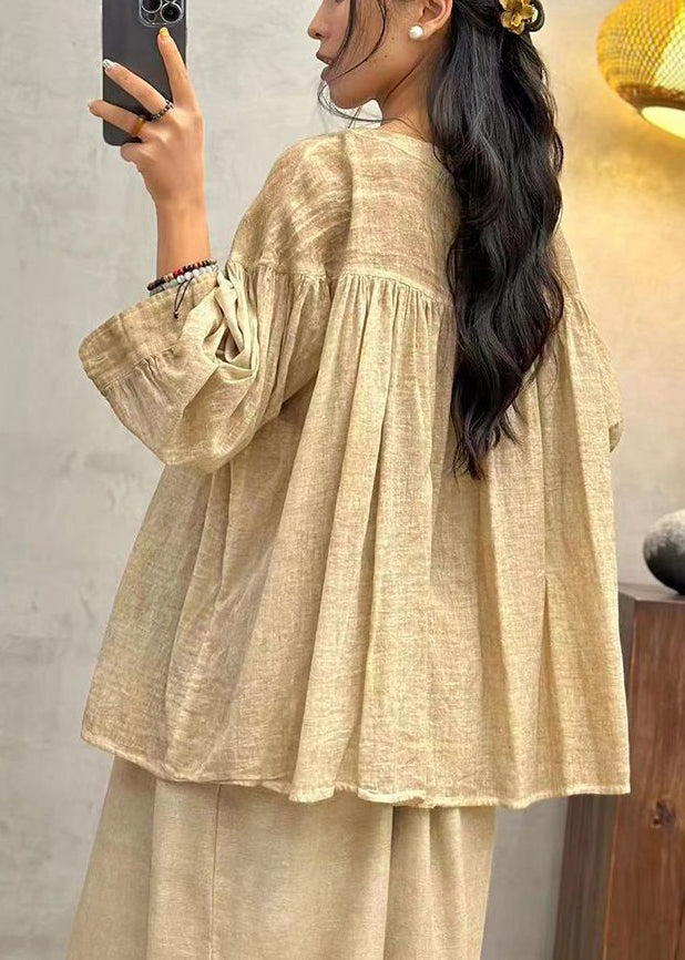 Well Tailored Shirt with a Graceful Silhouette