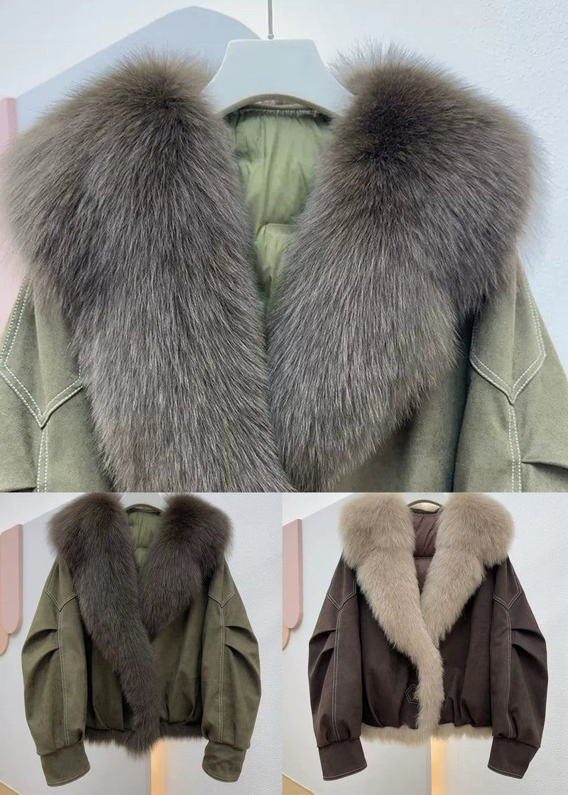 Effortlessly Elegant Coat with a Timeless Design