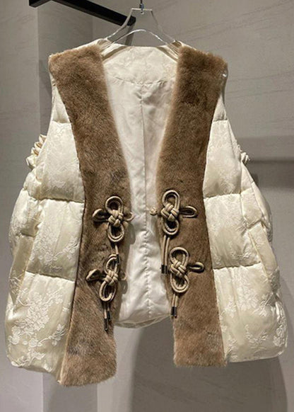Beautifully Crafted Coat in a Classic Style
