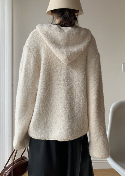 Classic Vintage & Enduringly Stylish Coat