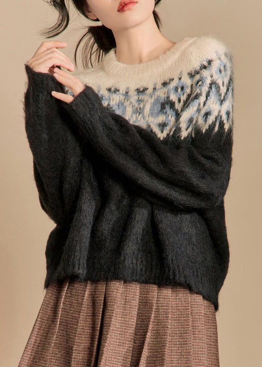 Elegantly Styled Sweater for Everyday Wear