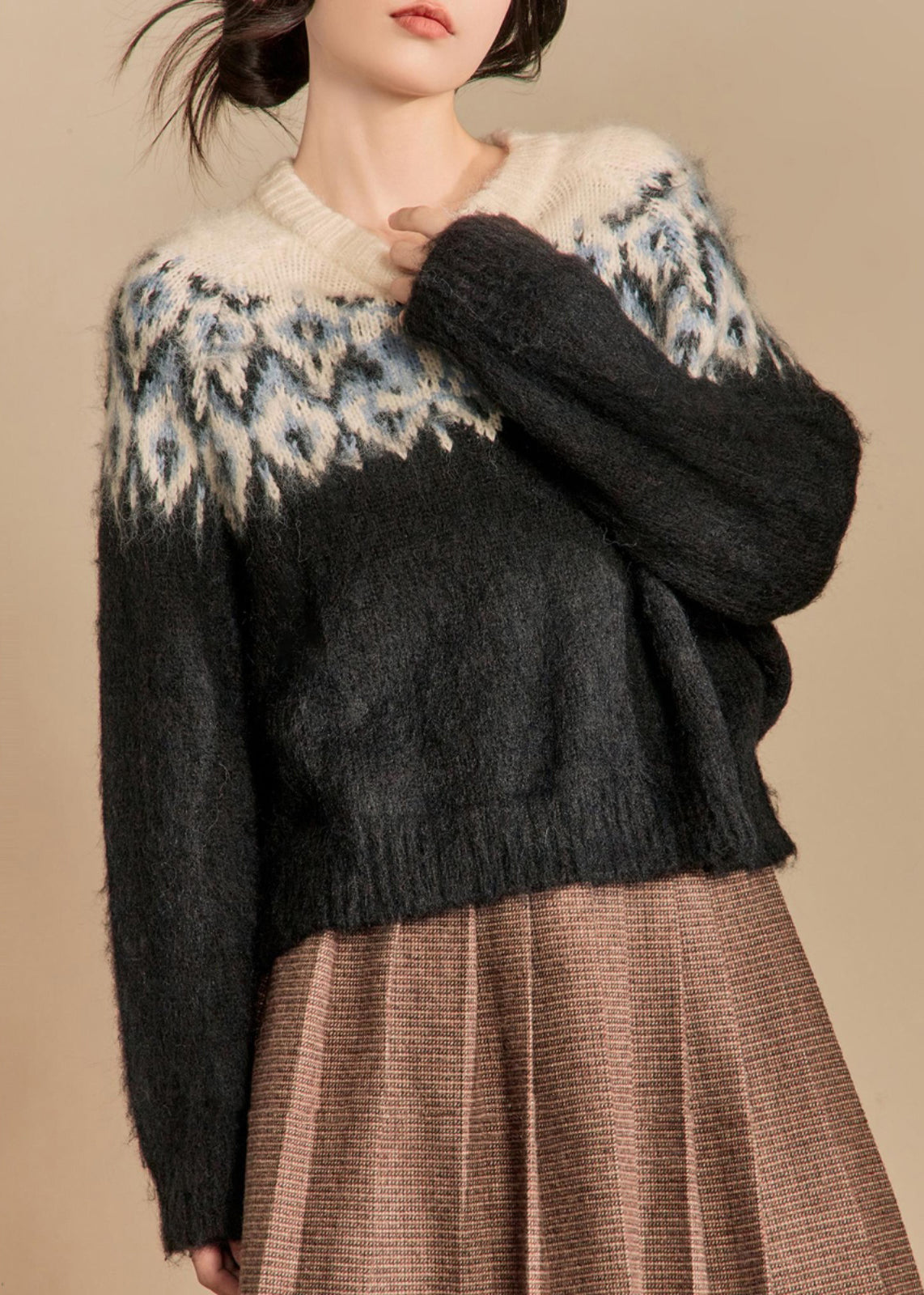 Elegantly Styled Sweater for Everyday Wear