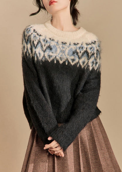 Beautifully Crafted Sweater in a Classic Style