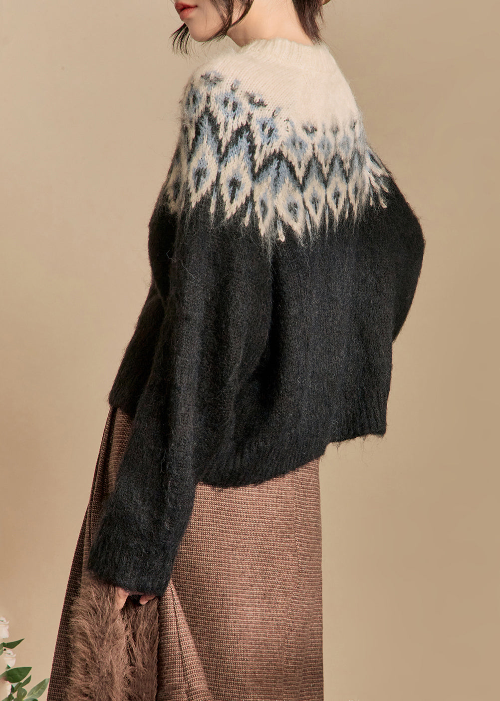 Elegantly Styled Sweater for Everyday Wear