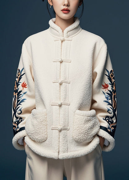 Sophisticated Coat with a Clean Classic Look