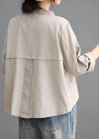 Effortlessly Elegant Coat with a Timeless Design