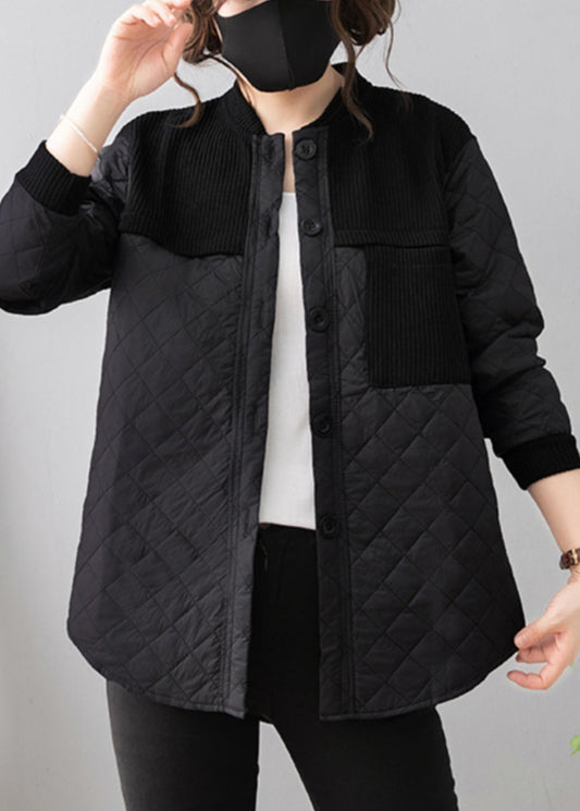 Well Tailored Coat with a Graceful Silhouette