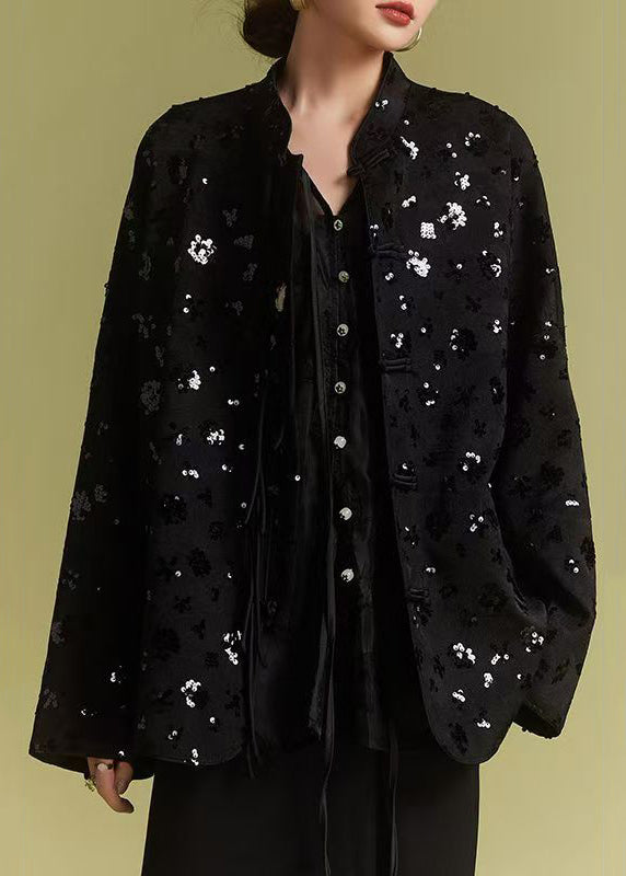 Classic Vintage Coat with a Flattering Fit