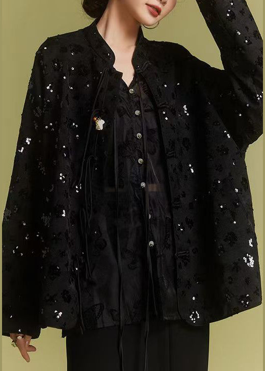 Classic Vintage Coat with a Flattering Fit