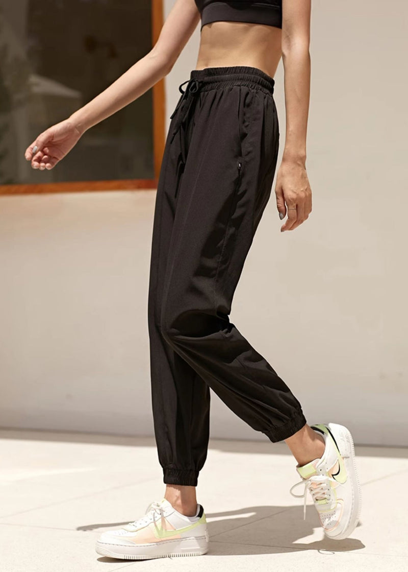 Classic Vintage Pants with a Flattering Fit