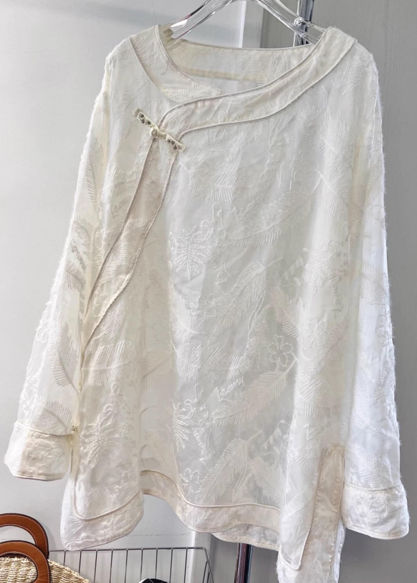 Polished Blouse with an Effortless Classic Look