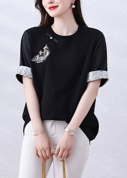 Sophisticated Shirt with a Clean Classic Look