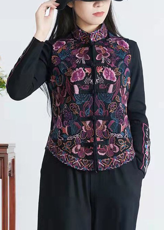 Beautifully Finished Coat in a Timeless Design