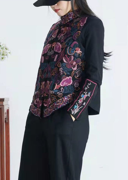Beautifully Finished Coat in a Timeless Design