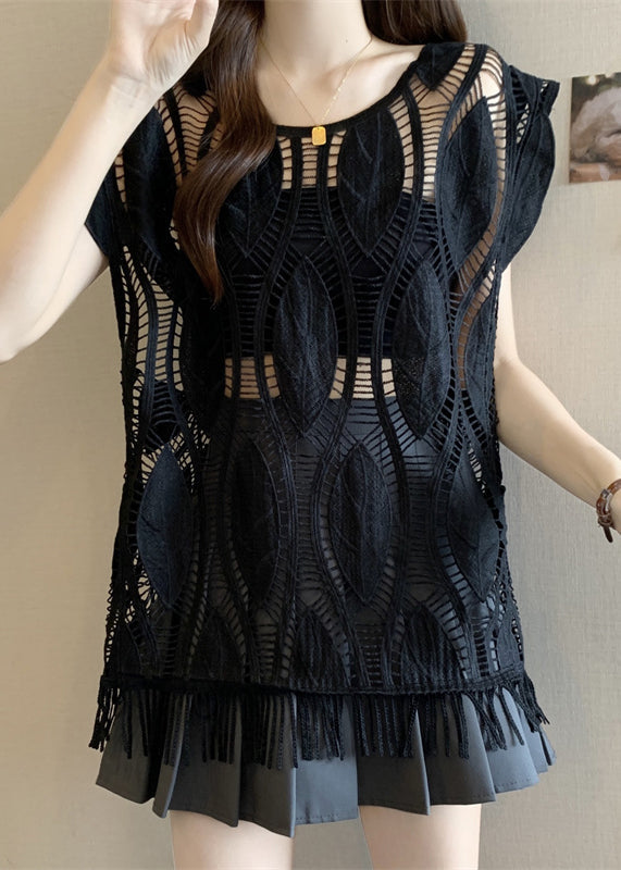 Effortlessly Elegant Garment with a Timeless Design