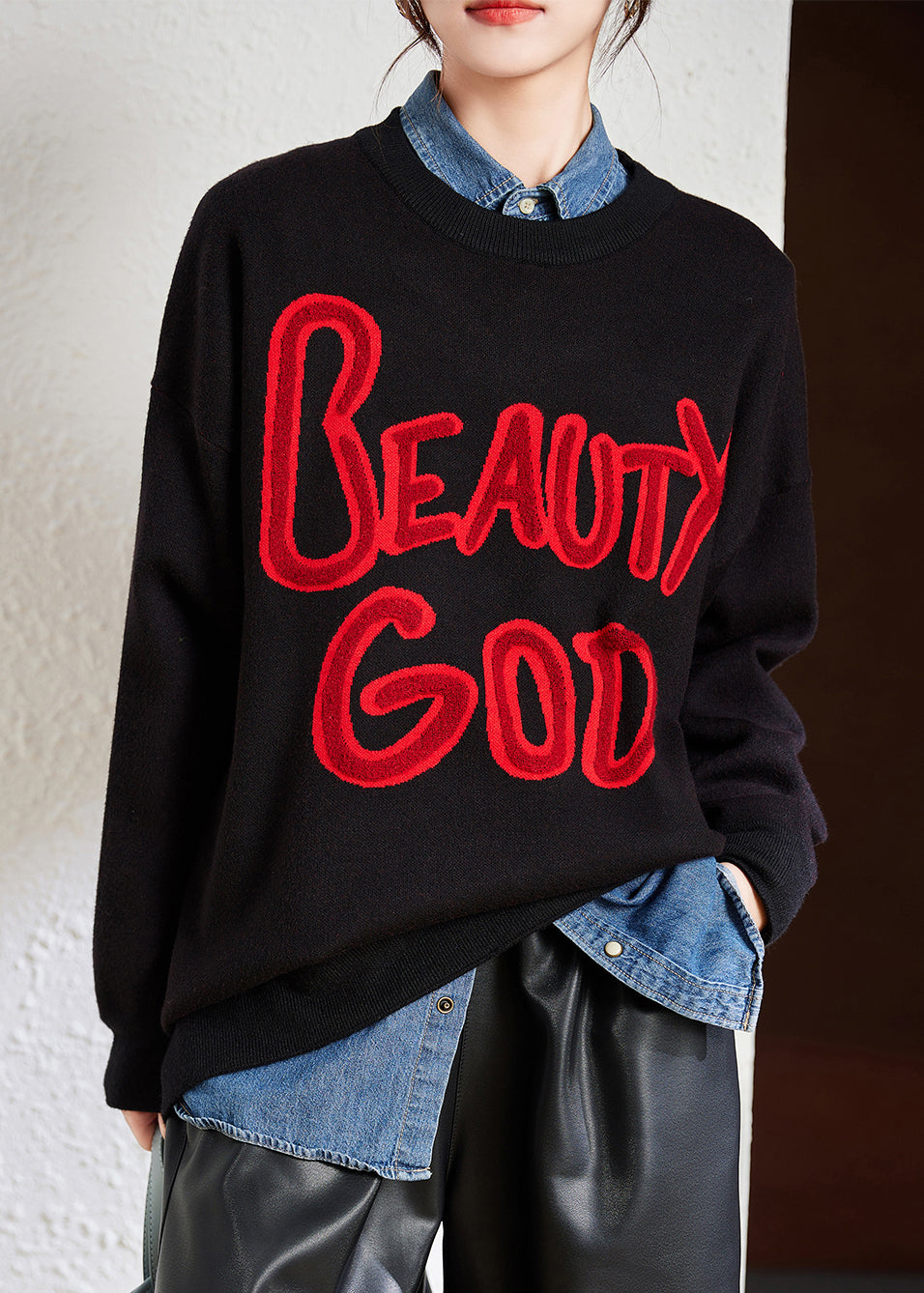 Beautifully Finished Top in a Timeless Design