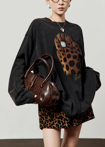 Classic Vintage Shirt with a Flattering Fit