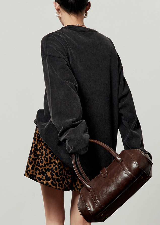 Classic Vintage Shirt with a Flattering Fit