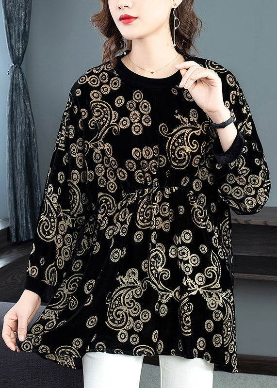 A Vintage Style Top with Delicate Timeless Details