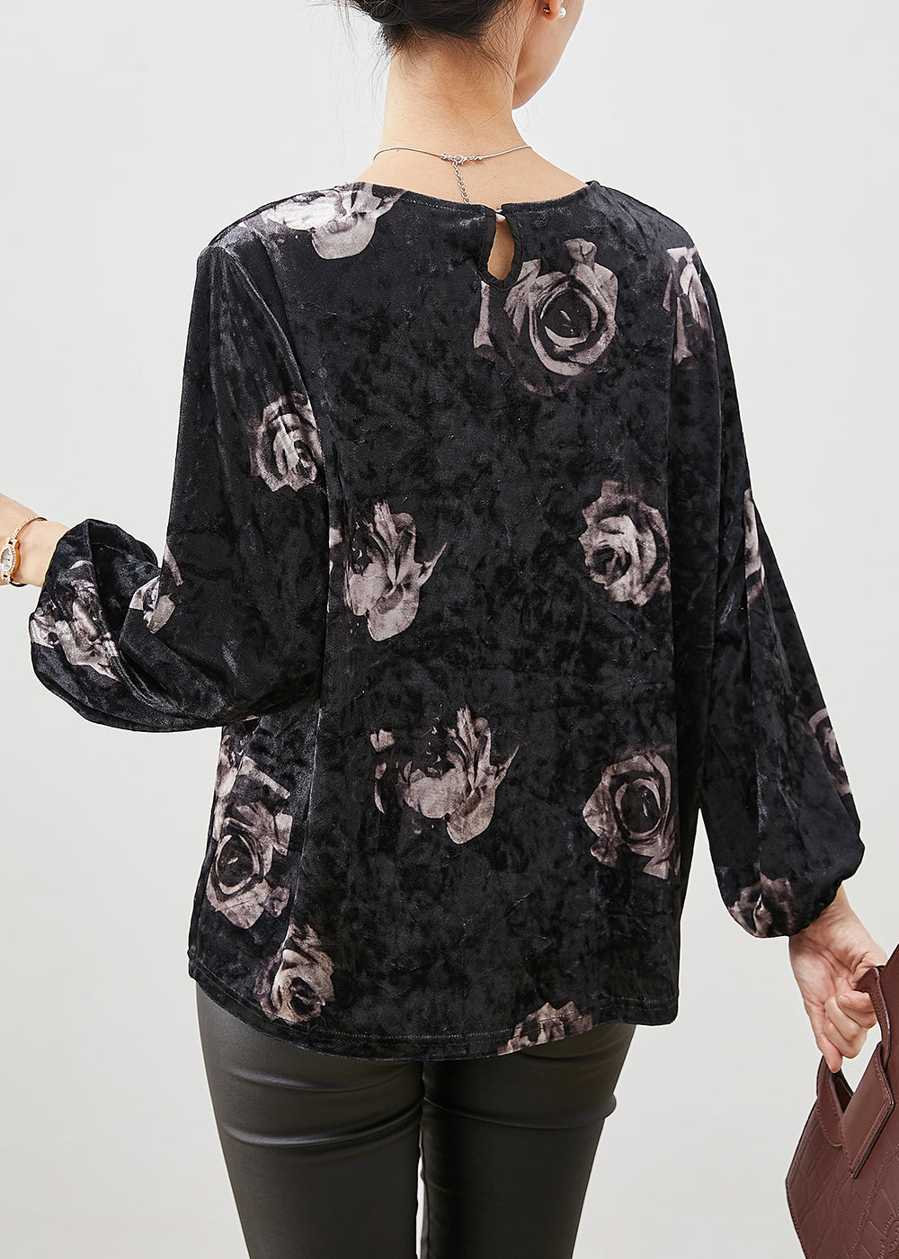 Beautifully Crafted Shirt in a Classic Style