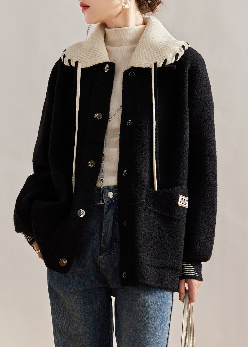 Effortlessly Elegant Coat with a Timeless Design