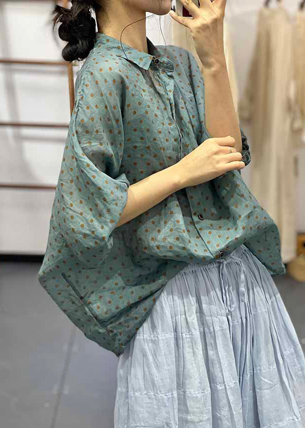 Classic Vintage & Enduringly Stylish Blouse