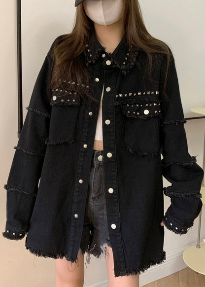 Effortlessly Elegant Coat with a Timeless Design