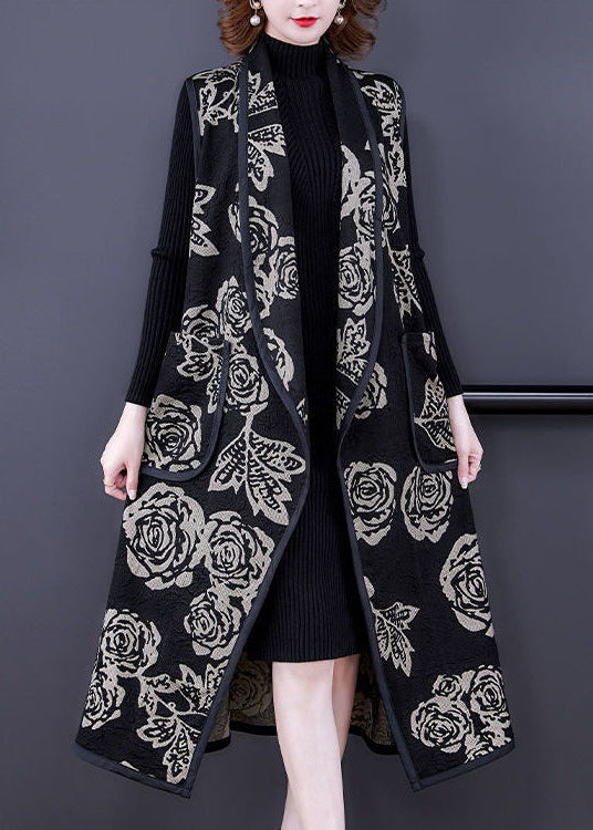 Elegantly Styled Coat for Everyday Wear