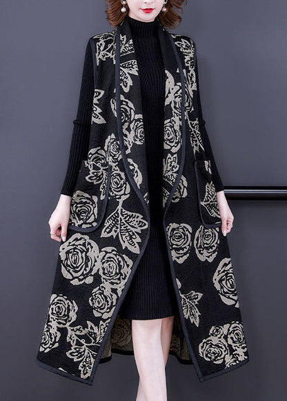 Elegantly Styled Coat for Everyday Wear