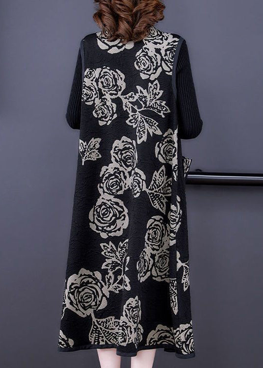 Beautifully Finished Coat in a Timeless Design