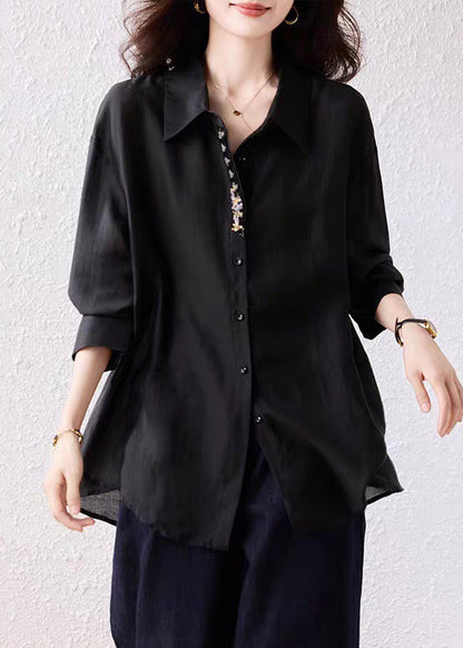 Well Tailored Shirt with a Graceful Silhouette