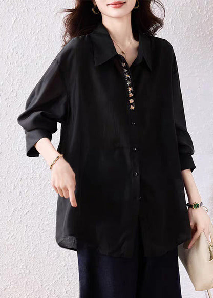 Well Tailored Shirt with a Graceful Silhouette